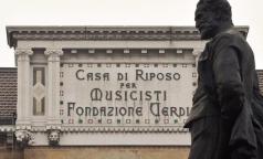 MonumentoVerdi4 MonumentoVerdi4