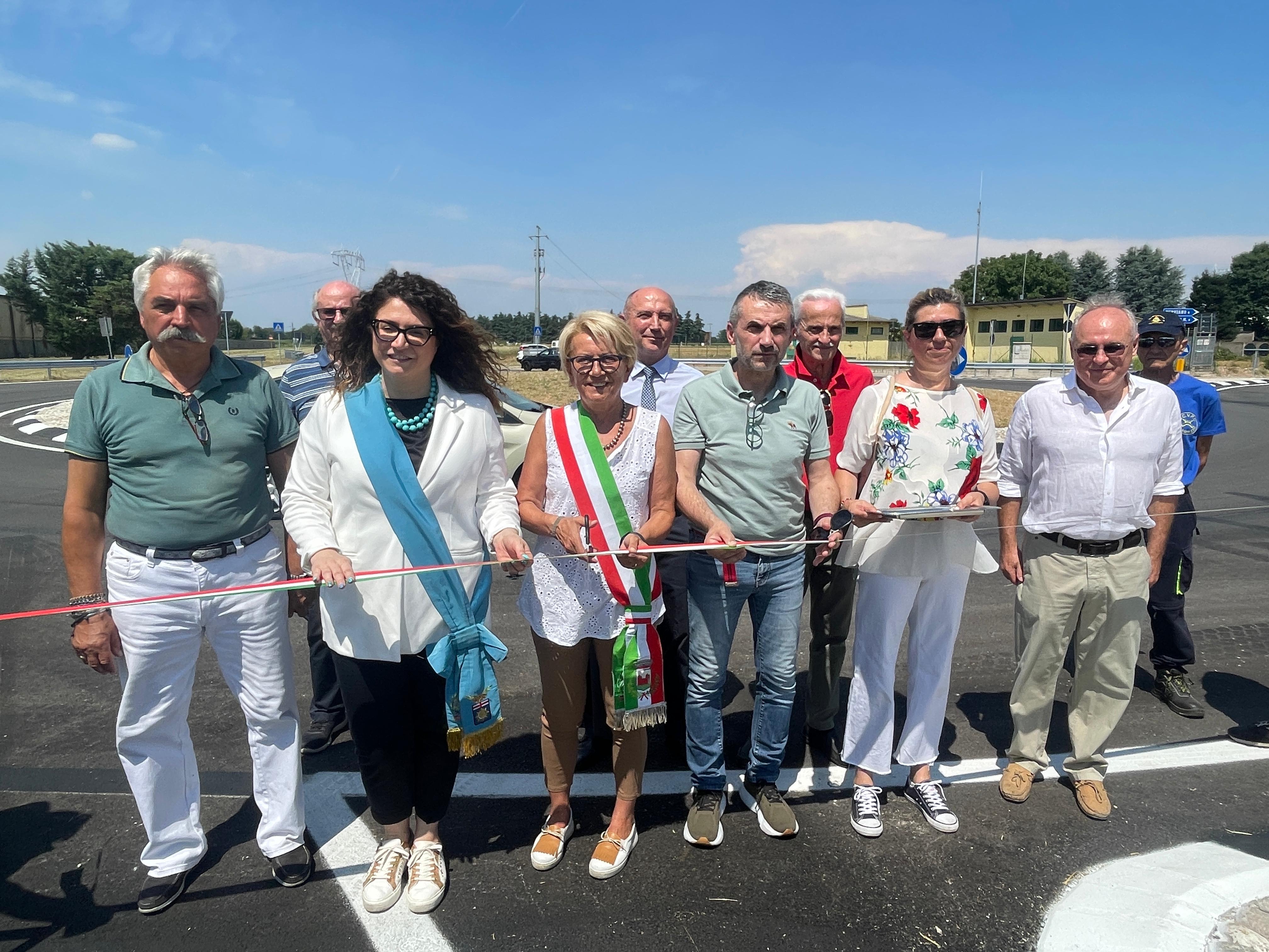 Taglio del nastro (1)
